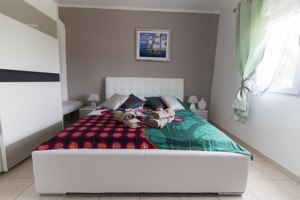 Holiday House Rusticana Sali, Dugi Otok Near Np Kornati Εξωτερικό φωτογραφία
